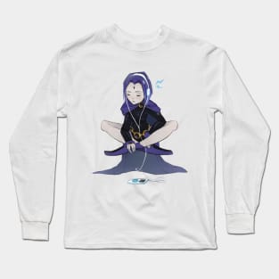 Raven listening to music Long Sleeve T-Shirt